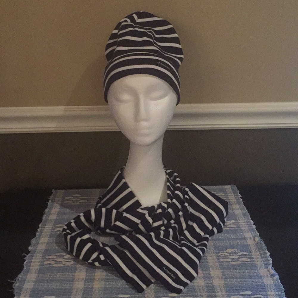 NWOT From Paris beanie and matching scarf.
